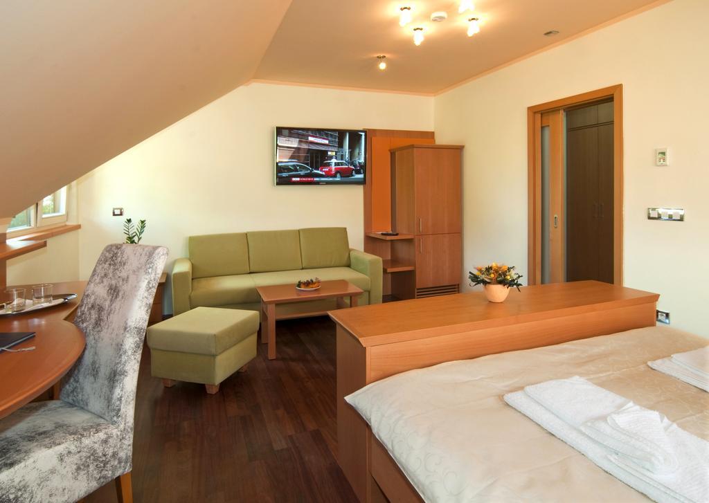 Hotel Heipark Tosovice Zimmer foto